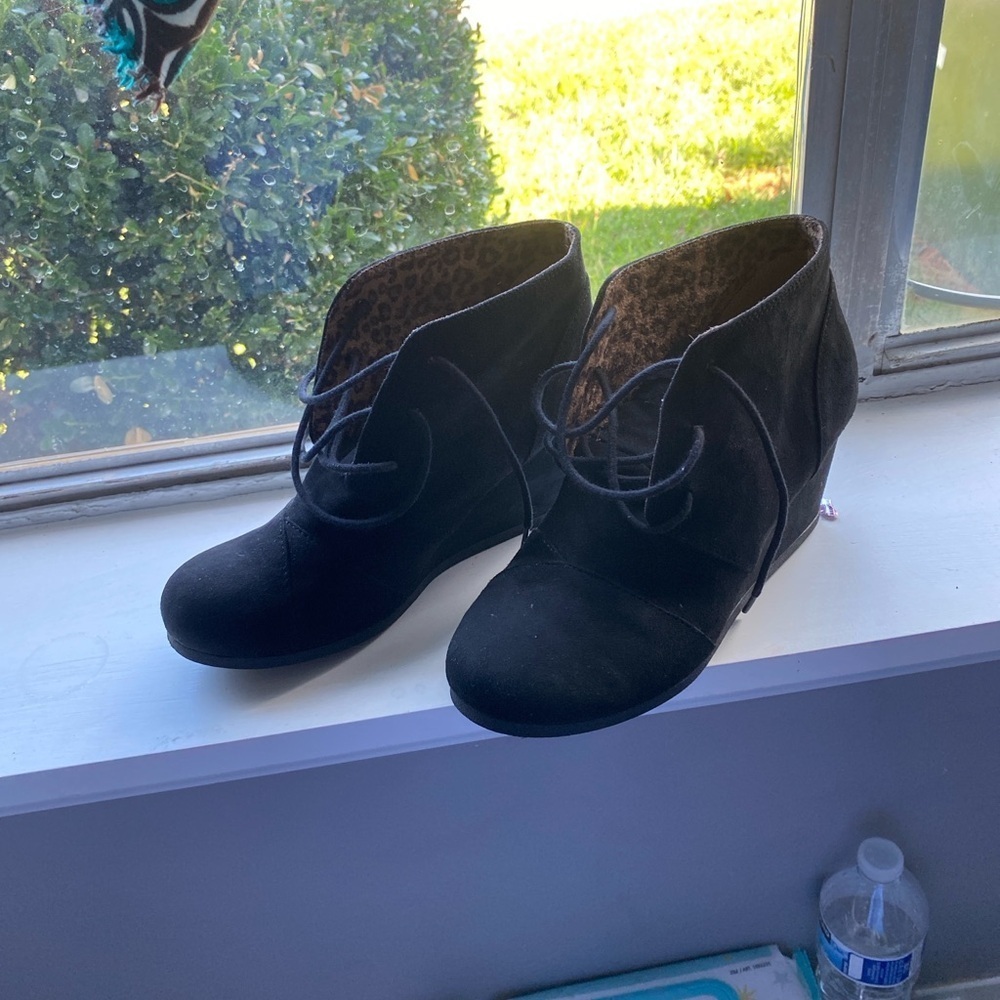 Black Ankle Boots for Women
